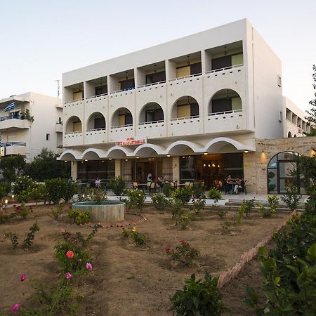 International Hotel คอสทาวน์ ภายนอก รูปภาพ