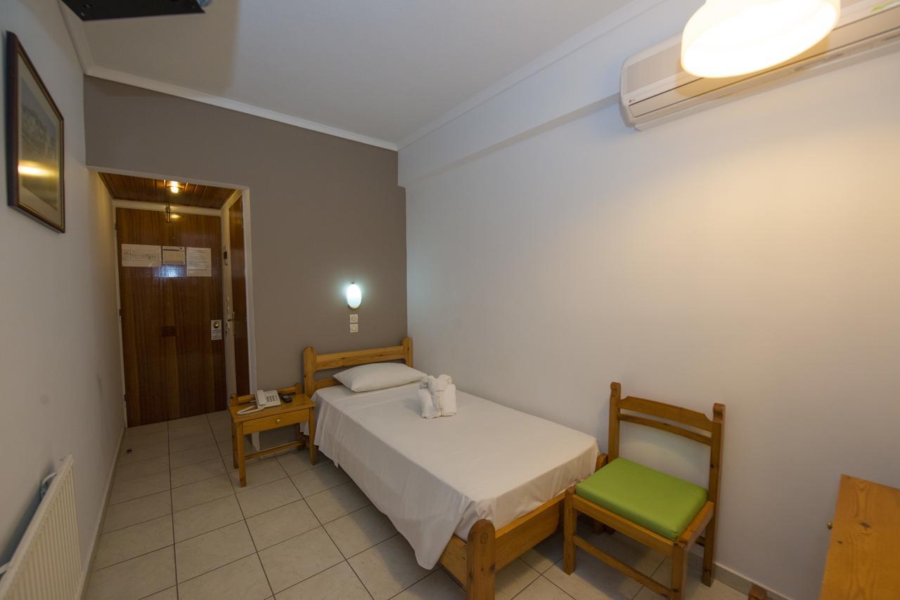 International Hotel คอสทาวน์ ภายนอก รูปภาพ